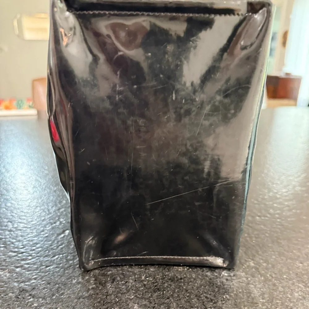 Saks Fifth Avenue Black Patent Leather Pocket Shopping Bag Tote - Picture 2 of 9